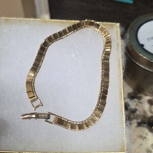 Elegant Vintage Monet Gold Tone Bracelet